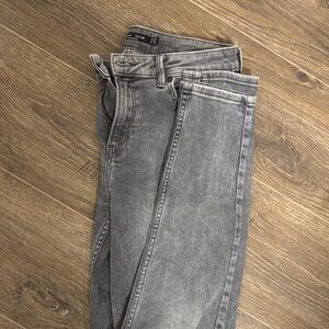 Denim Jean  and its very skinny jean